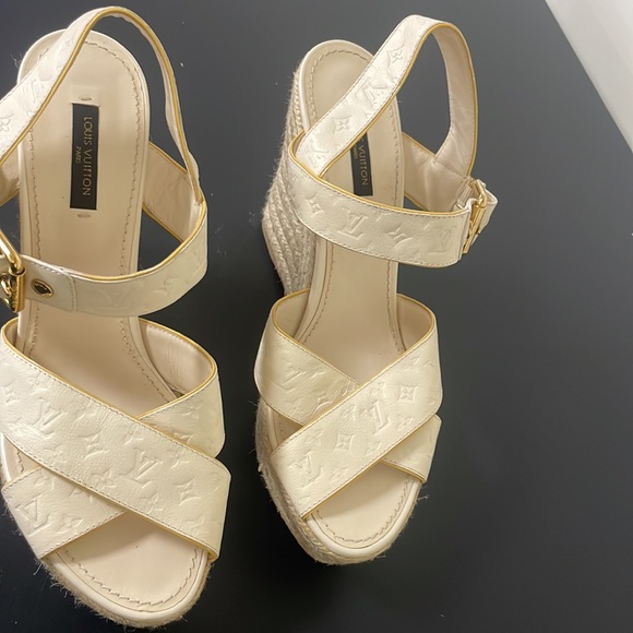 Designer, Louis Vuitton, white wedges never worn - Picture 2 of 4